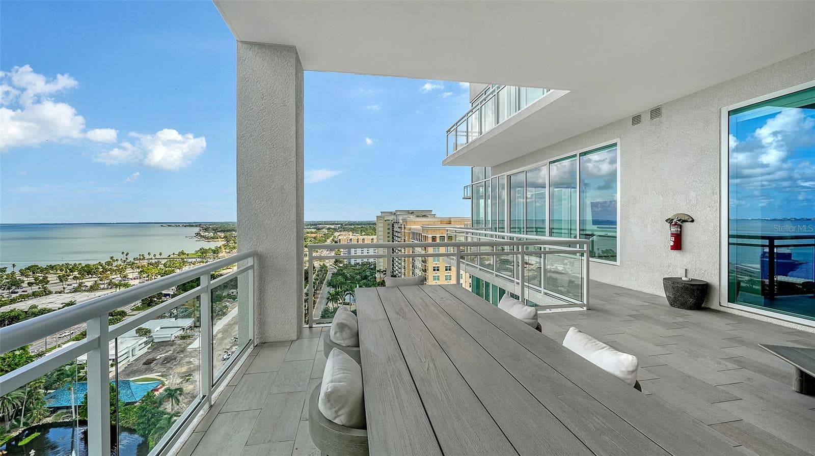 Condominium at 540 N TAMIAMI TRL #1702, SARASOTA, photo 28 of 84