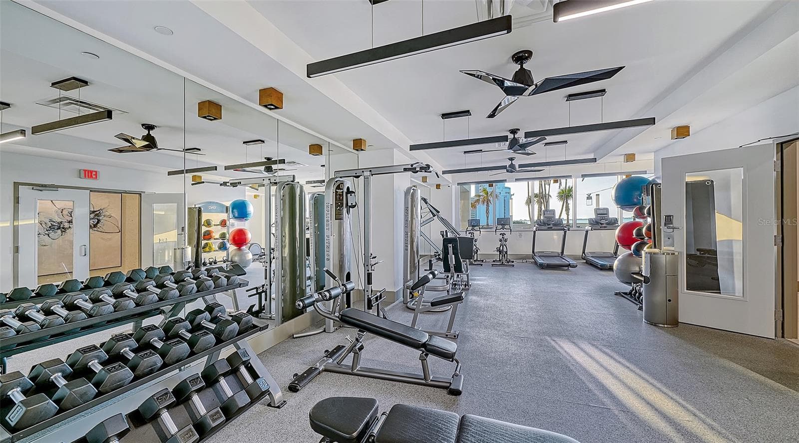 Condominium at 540 N TAMIAMI TRL #1702, SARASOTA, photo 81 of 84
