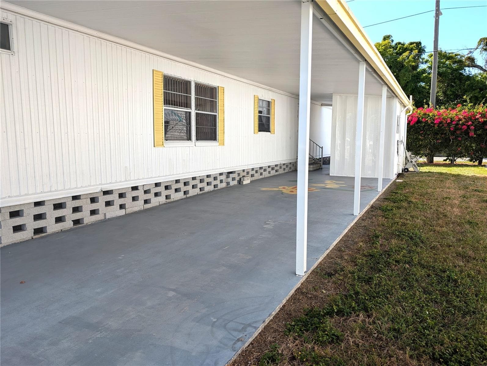 Mobile Home at 82010 A ST N #10, PINELLAS PARK, photo 5 of 71