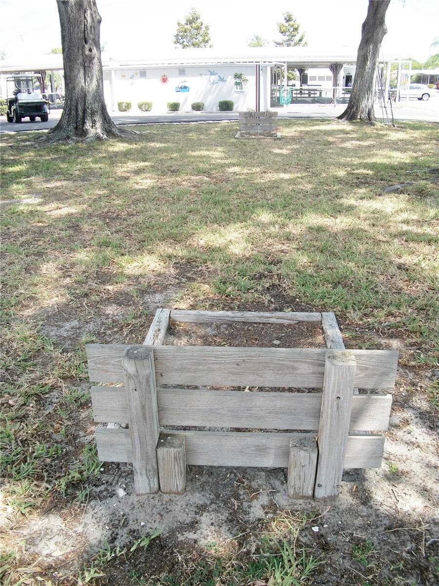 Mobile Home at 82010 A ST N #10, PINELLAS PARK, photo 70 of 71