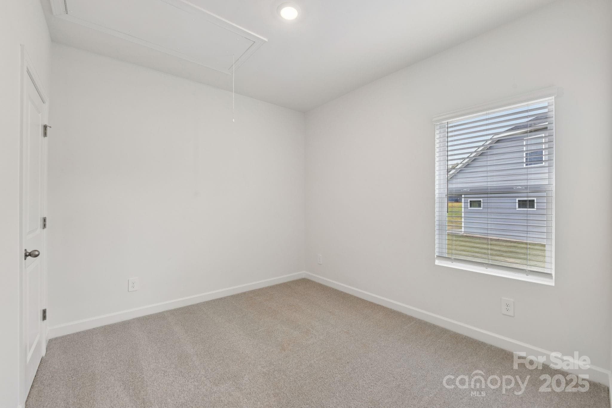 Single Family Residence at 712 Palmer Pendleton Way, York, photo 14 of 36