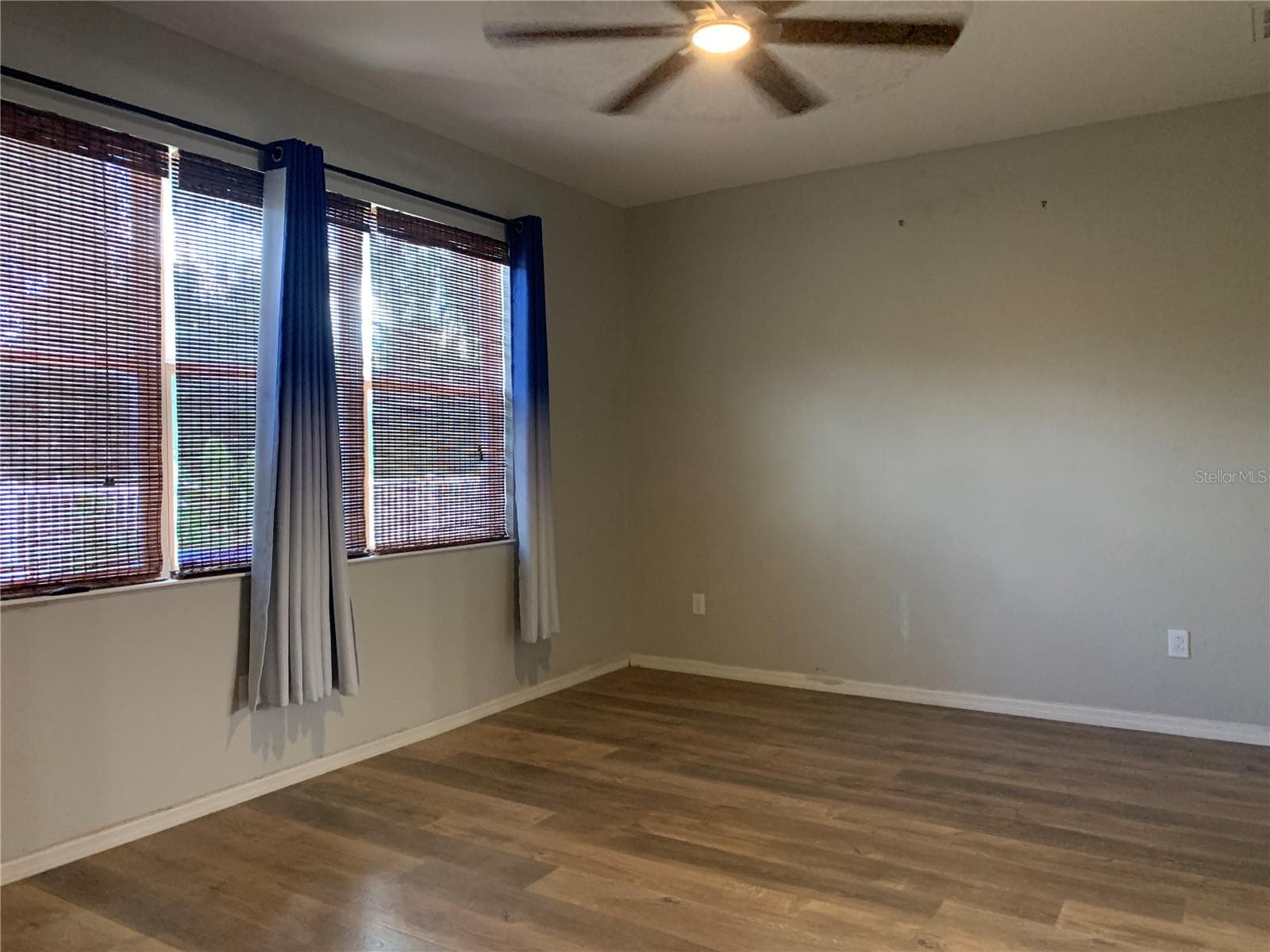 Single Family Residence at 10308 HOLLAND RD, RIVERVIEW, photo 31 of 66