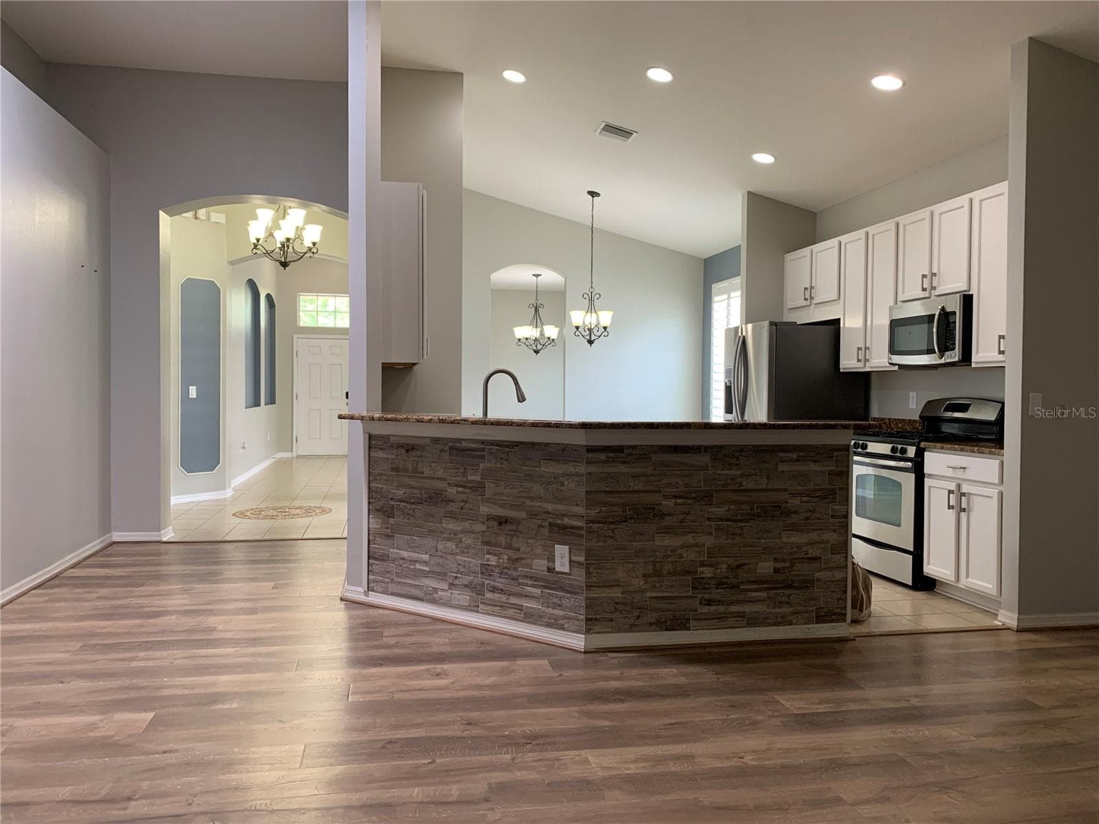 Single Family Residence at 10308 HOLLAND RD, RIVERVIEW, photo 40 of 66