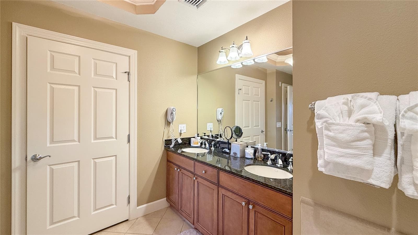 Condominium at 1370 CENTRE COURT RIDGE DR #303, REUNION, photo 22 of 54