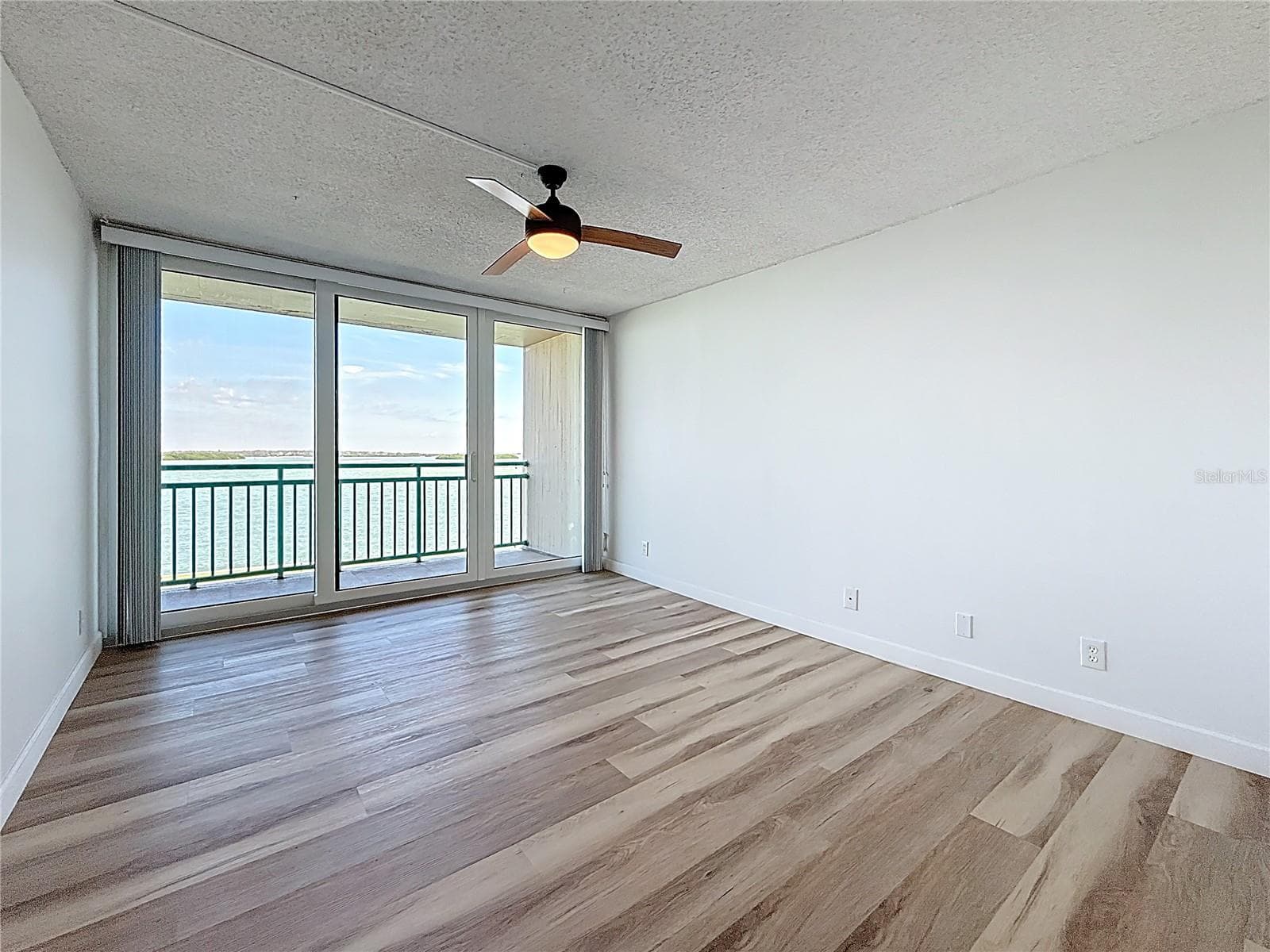 Condominium at 1 KEY CAPRI #201E, TREASURE ISLAND, photo 39 of 100