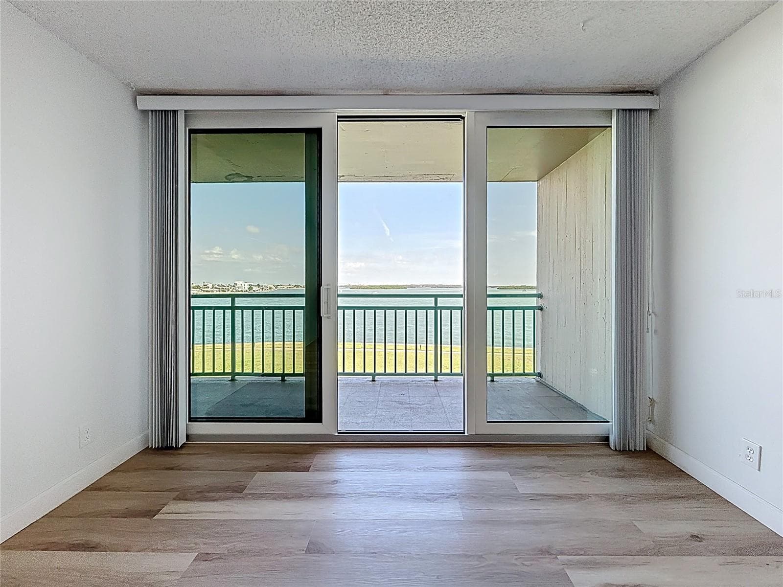 Condominium at 1 KEY CAPRI #201E, TREASURE ISLAND, photo 44 of 100