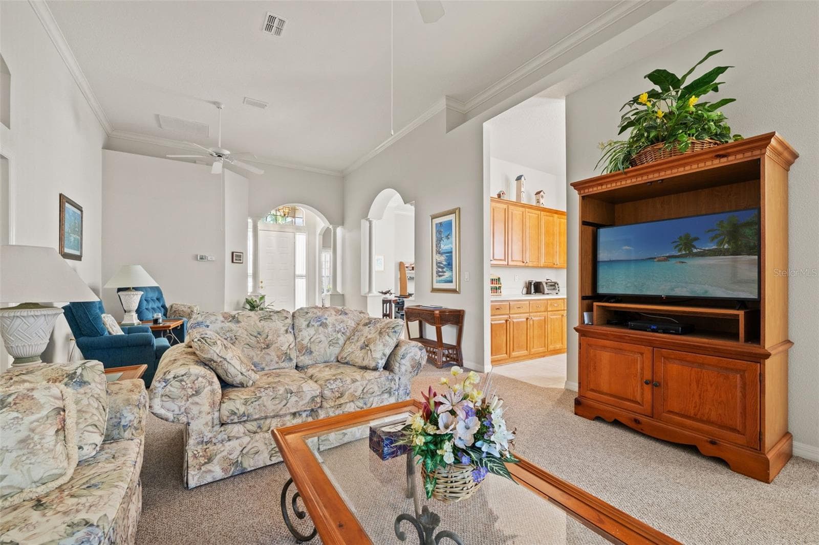 Single Family Residence at 10199 HOLLY BERRY DR, WEEKI WACHEE, photo 7 of 53