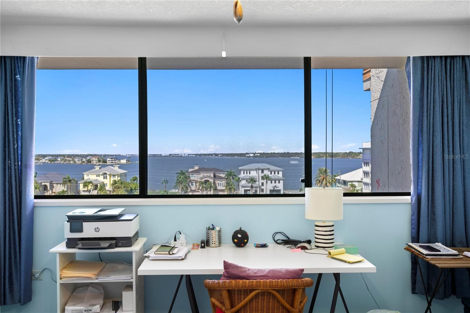 Condominium at 450 TREASURE ISLAND CSWY #702, TREASURE ISLAND, photo 21 of 35
