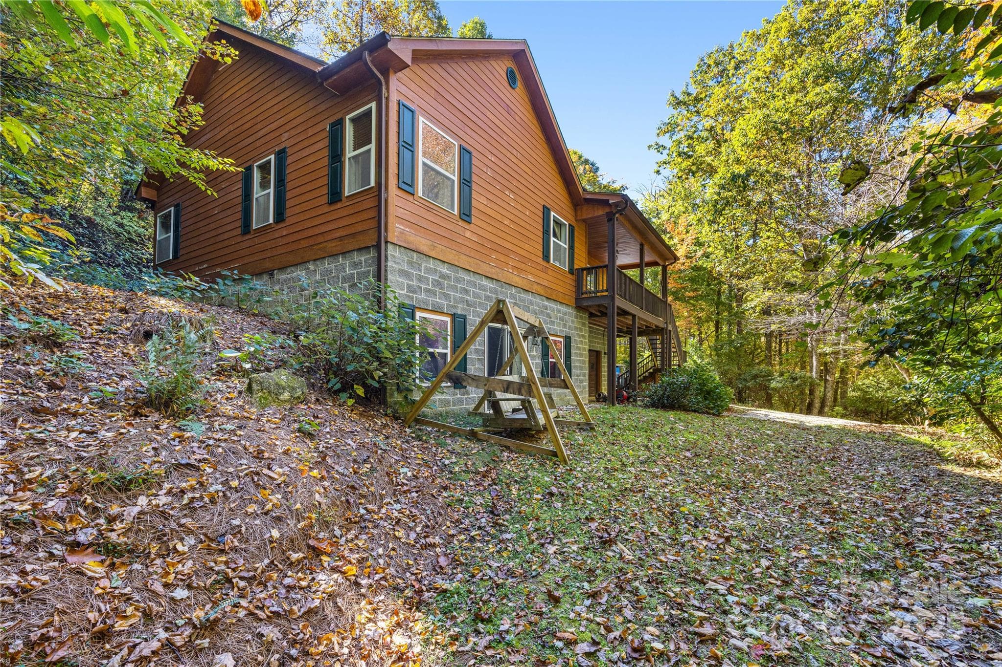 Single Family Residence at 1308 Bell Mountain Road, Zirconia, photo 34 of 42