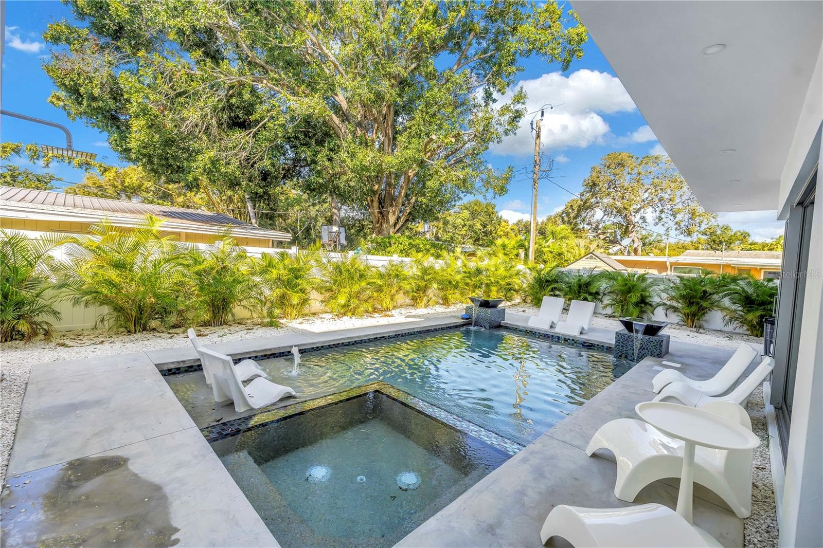 Single Family Residence at 2305 TEMPLE ST, SARASOTA, photo 57 of 64