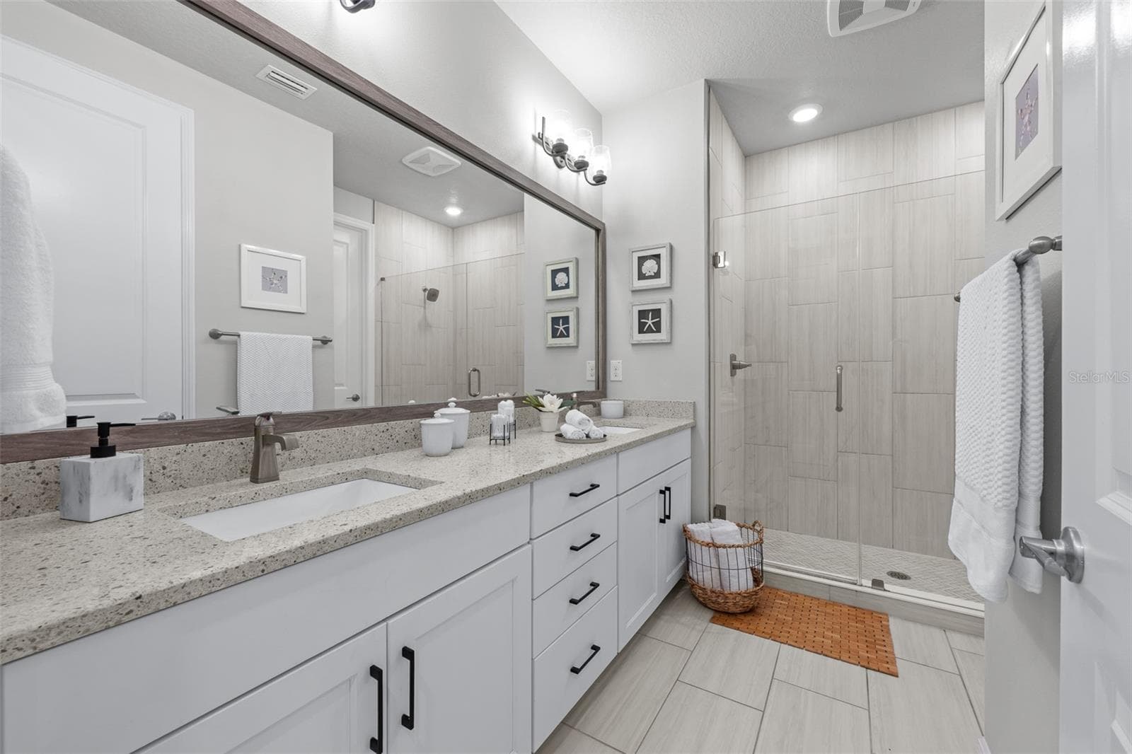 Townhouse at 2602 W CLEVELAND ST #3, TAMPA, photo 20 of 37