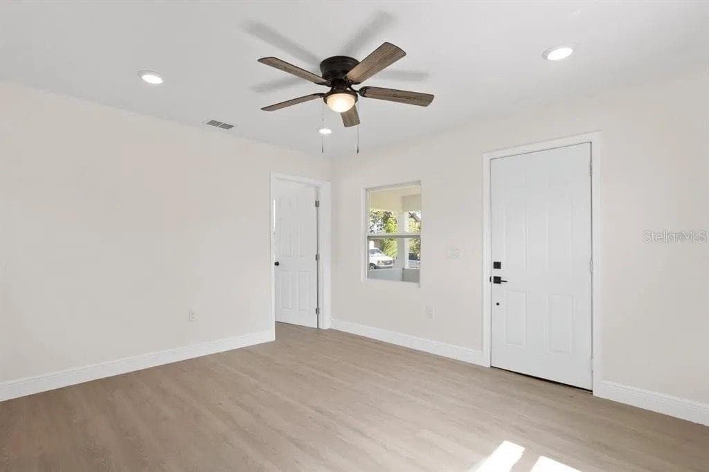 Entry Way - 2722 14TH AVE S, ST PETERSBURG
