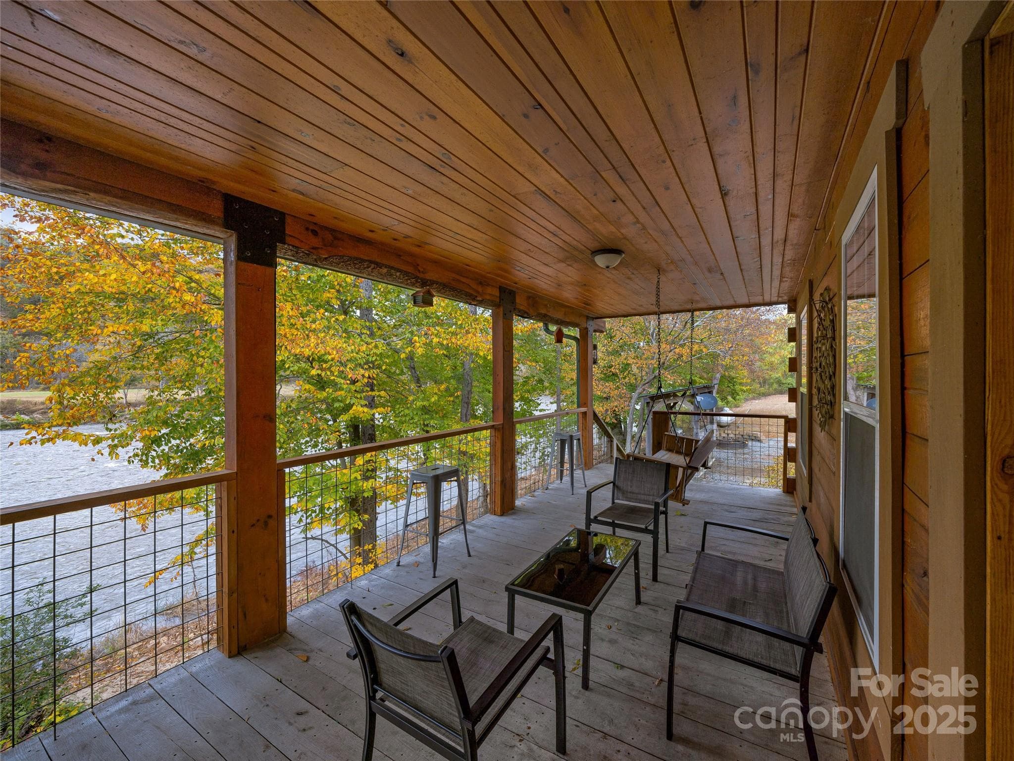 Cabin #1- River Front - 1640, 1641, 1642 River Road, Hot Springs