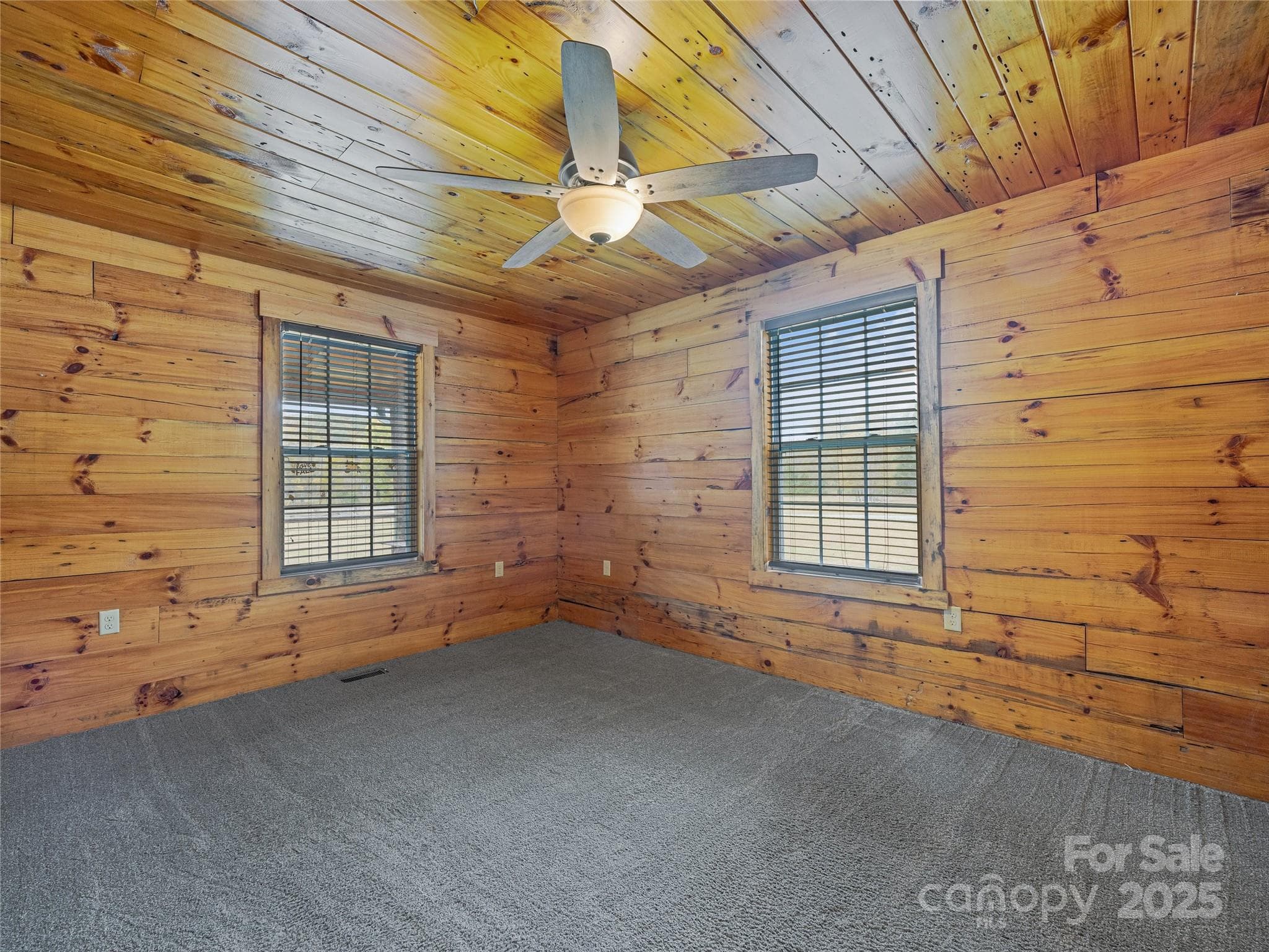 Cabin #2 - 1640, 1641, 1642 River Road, Hot Springs
