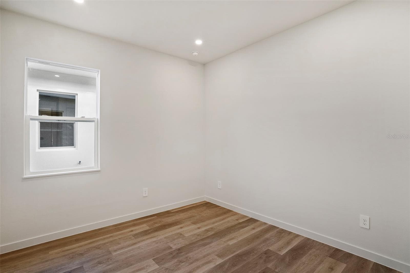 Single Family Residence at 451 SKYFIELD CT, LADY LAKE, photo 27 of 38