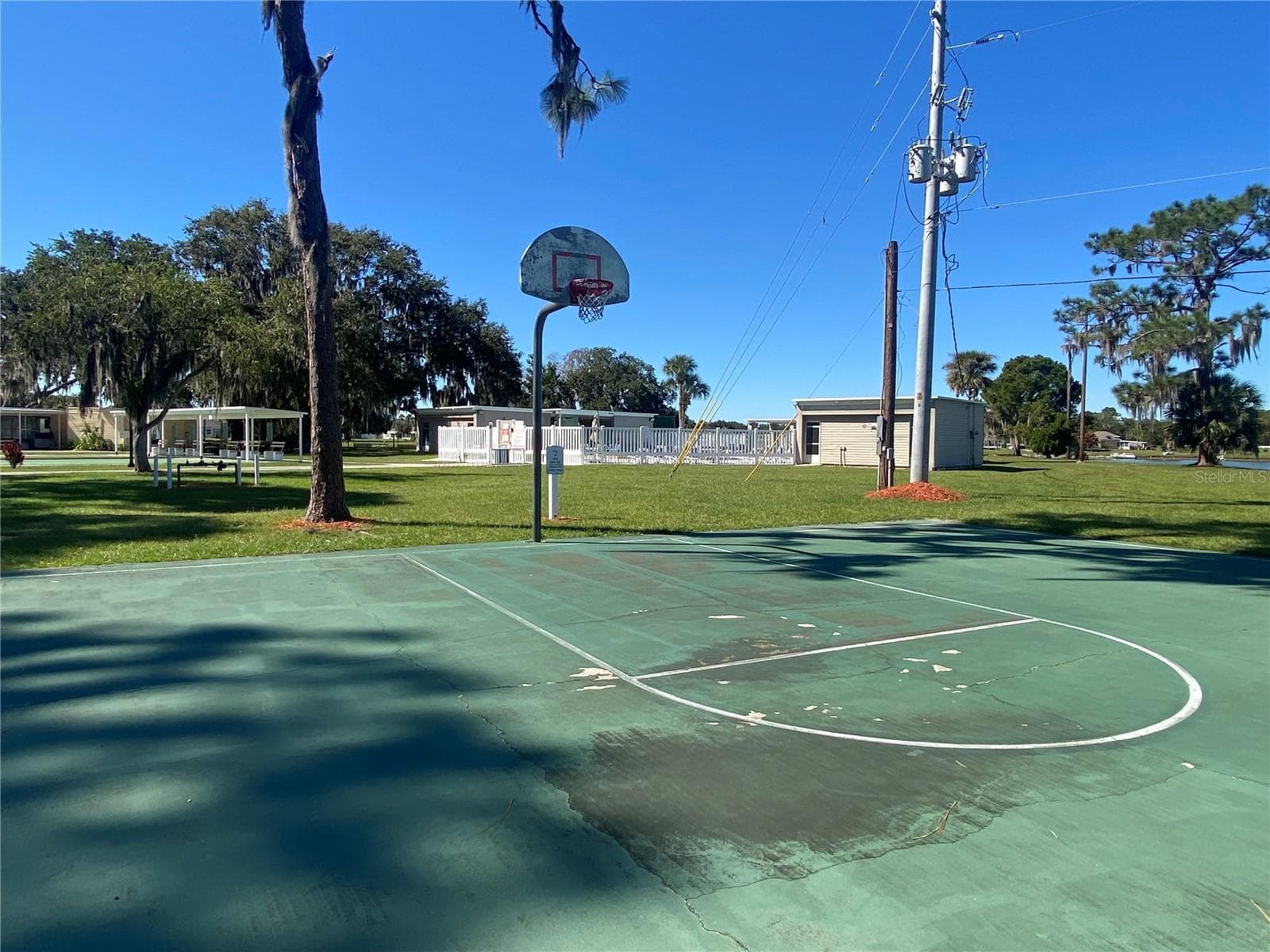 Basketball Courts - 4409 CLUB CIR, LAKE WALES