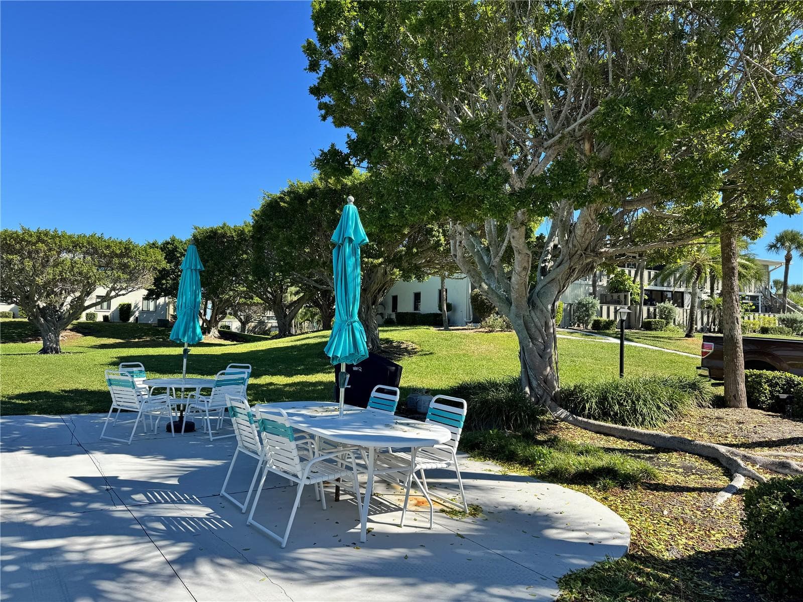 Condominium at 6400 FLOTILLA DR #15, HOLMES BEACH, photo 27 of 37