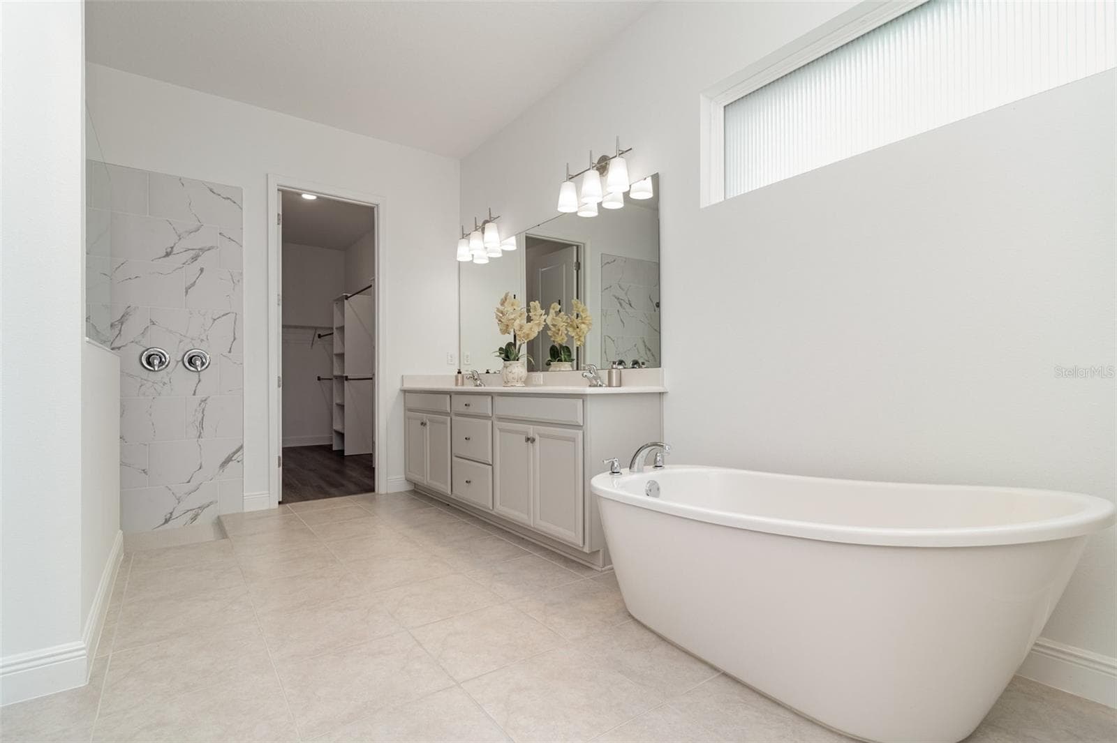 Single Family Residence at 15701 VETTA DR, MONTVERDE, photo 14 of 68