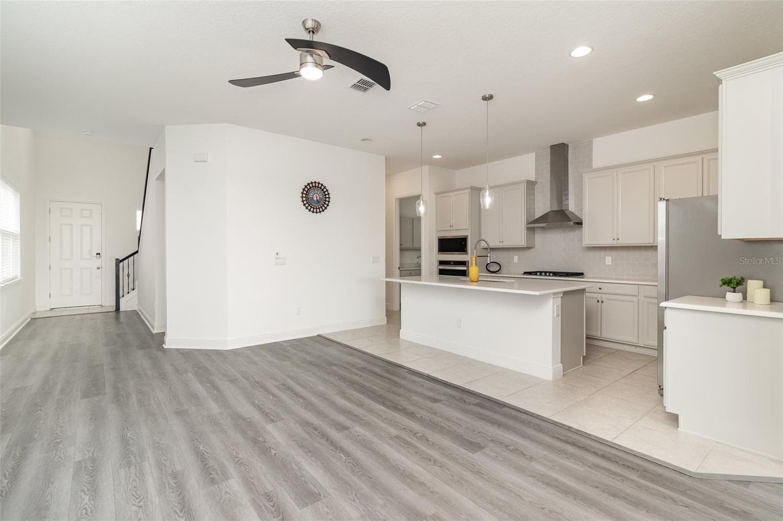Single Family Residence at 15701 VETTA DR, MONTVERDE, photo 24 of 68