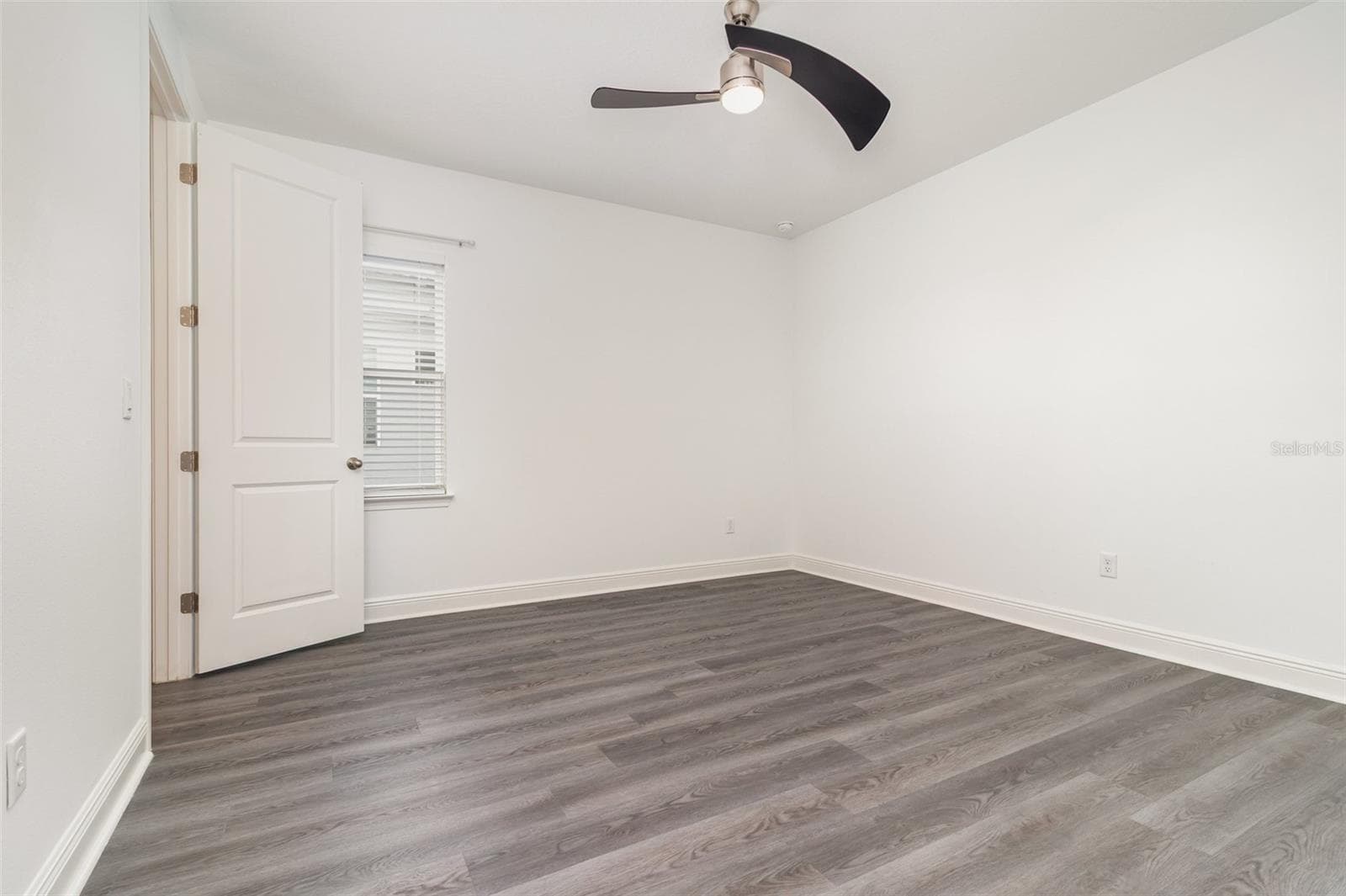 Single Family Residence at 15701 VETTA DR, MONTVERDE, photo 38 of 68
