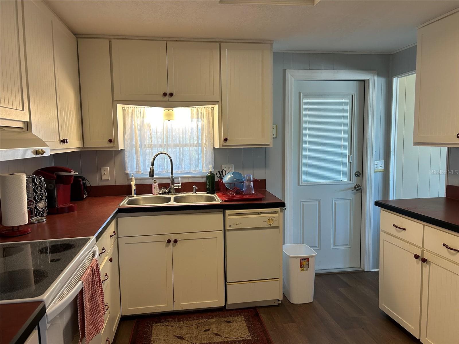 Mobile Home at 4775 TRI PAR DR, SARASOTA, photo 5 of 60