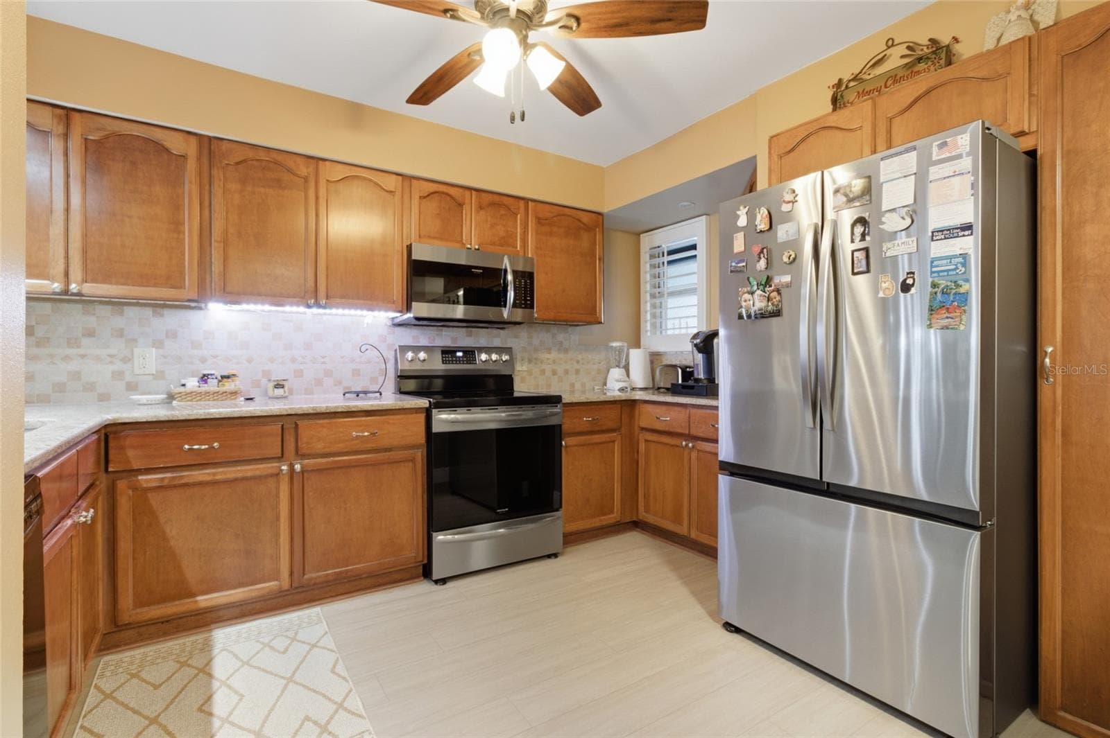 Condominium at 5567 SEA FOREST DR #323, NEW PORT RICHEY, photo 12 of 39