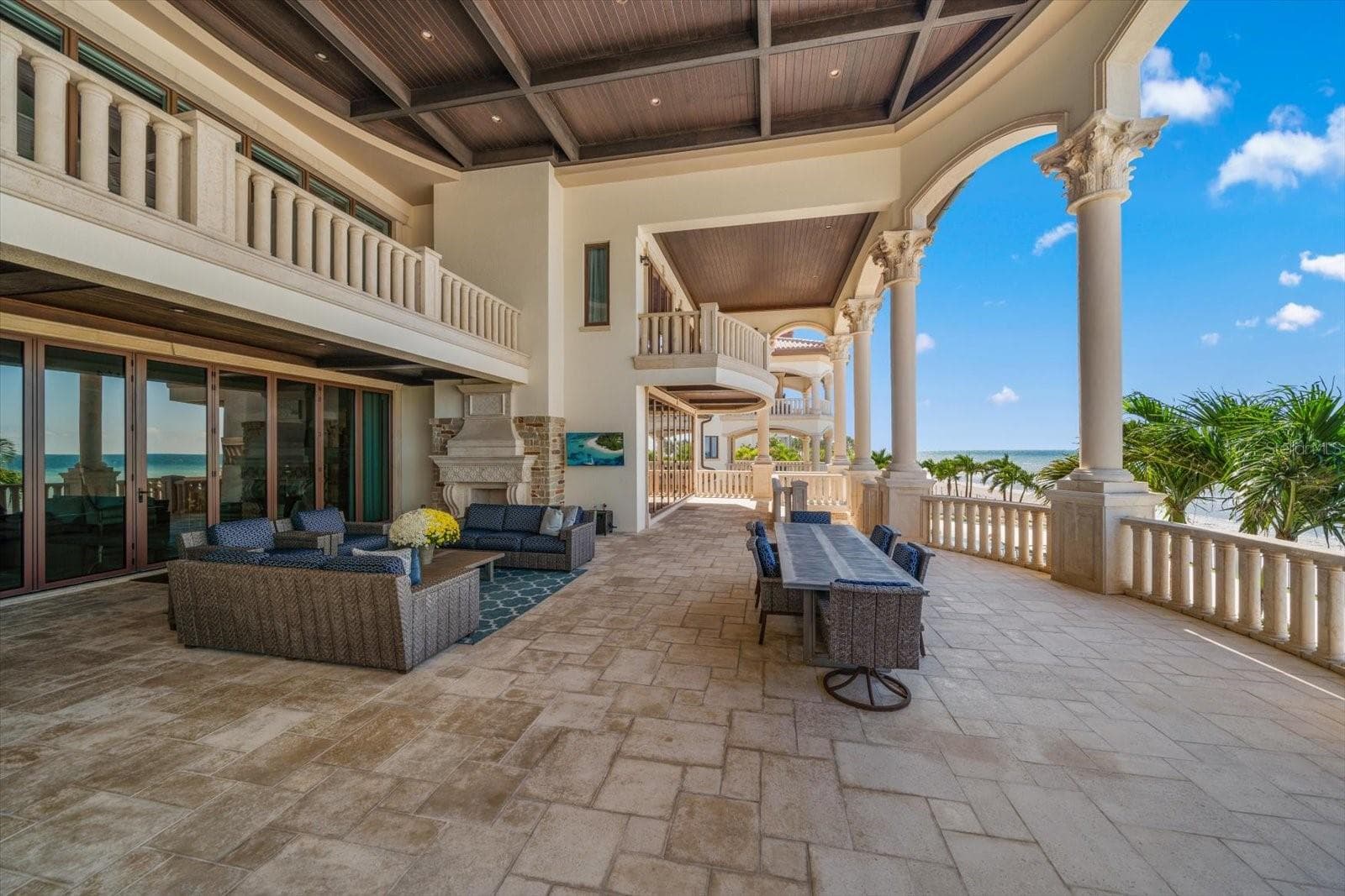 Single Family Residence at 1700 GULF BLVD, BELLEAIR BEACH, photo 52 of 86