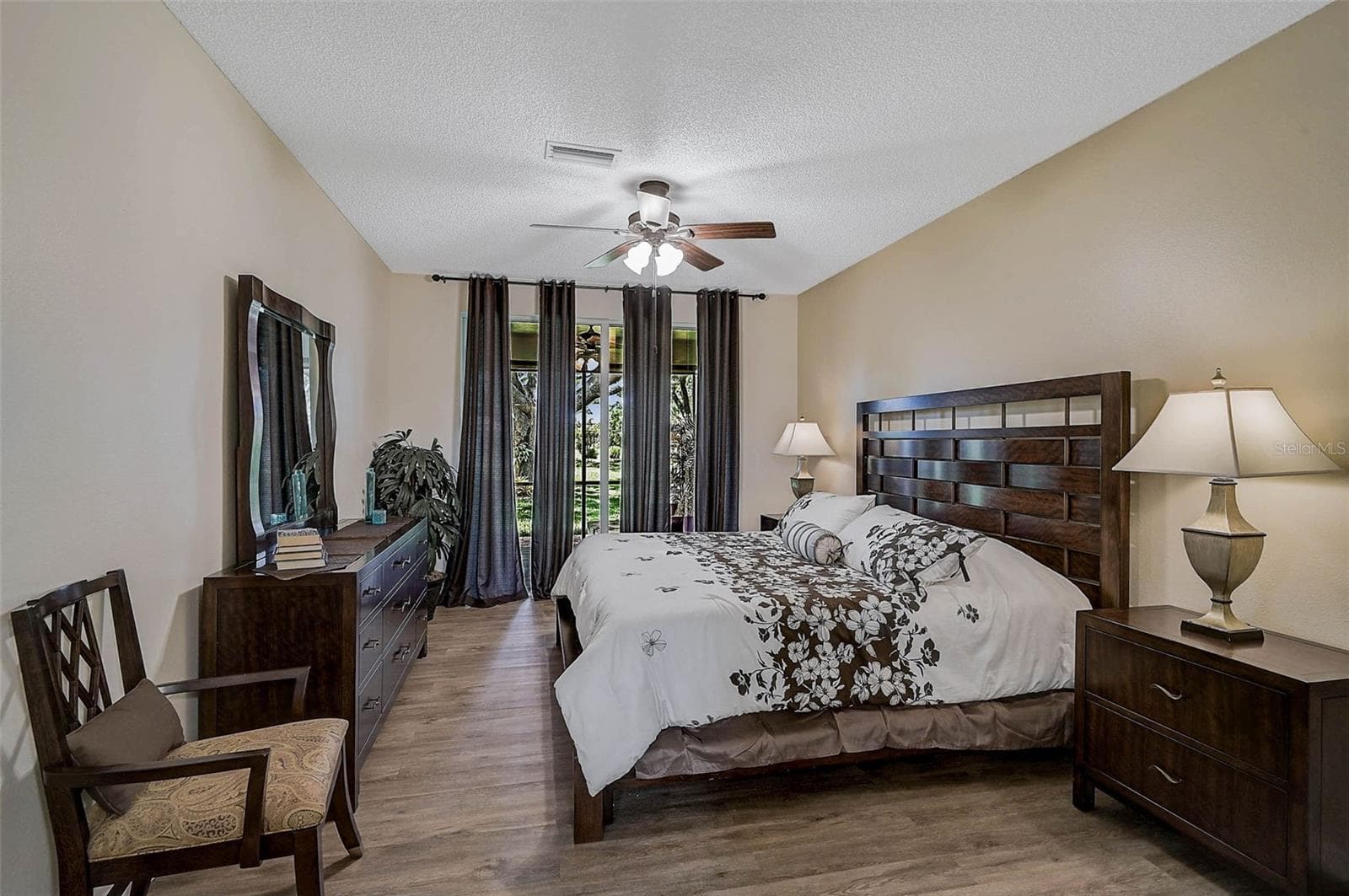 Villa at 7341 GOLF POINTE CIR, SARASOTA, photo 20 of 42