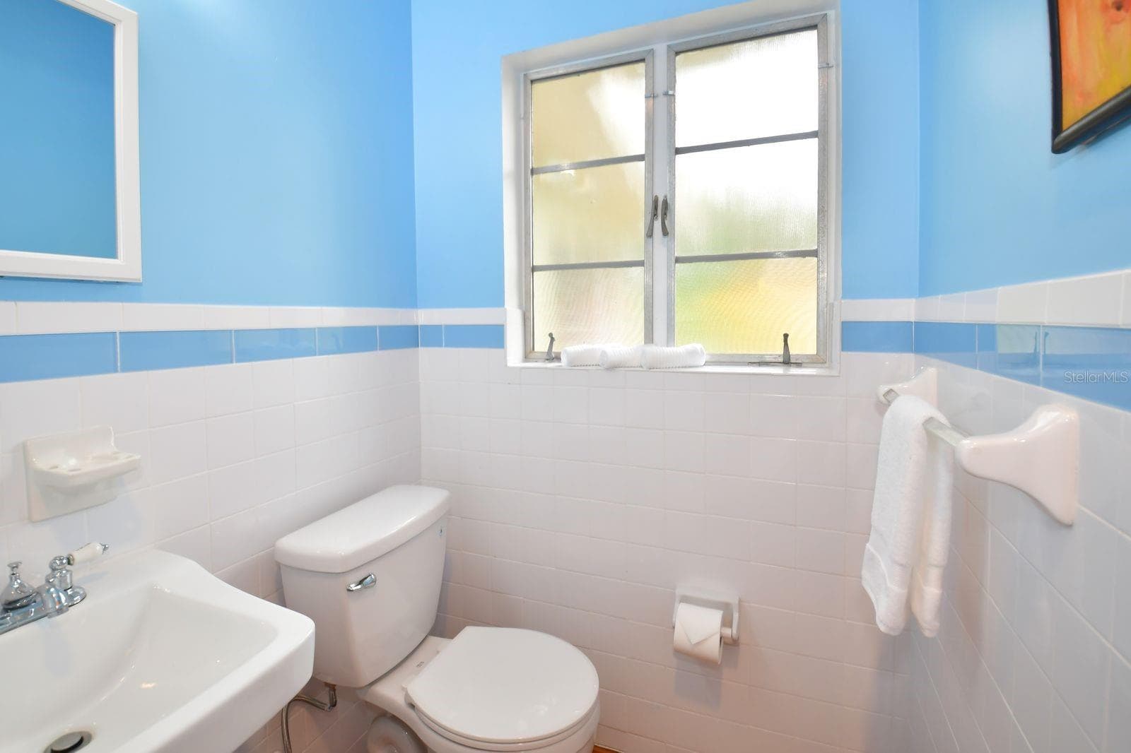 Hall Bath - 160 BAYSHORE DR, TERRA CEIA
