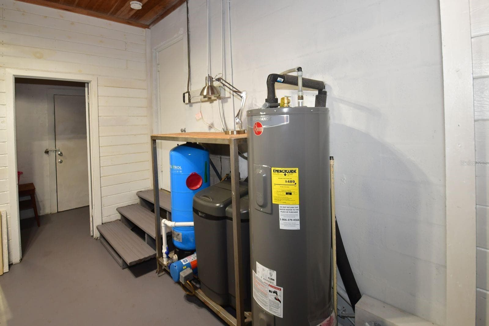 Water Treatment, Well Pump and Water Heater - 160 BAYSHORE DR, TERRA CEIA
