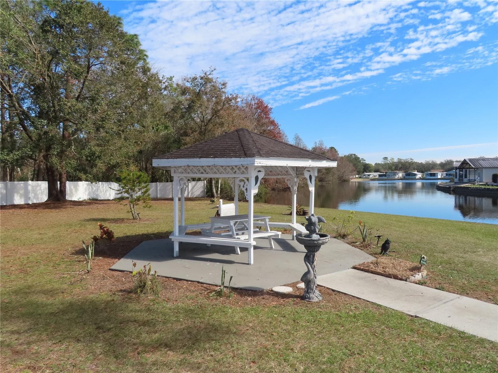 Lake LeHigh Park - 35103 JADE DR, ZEPHYRHILLS