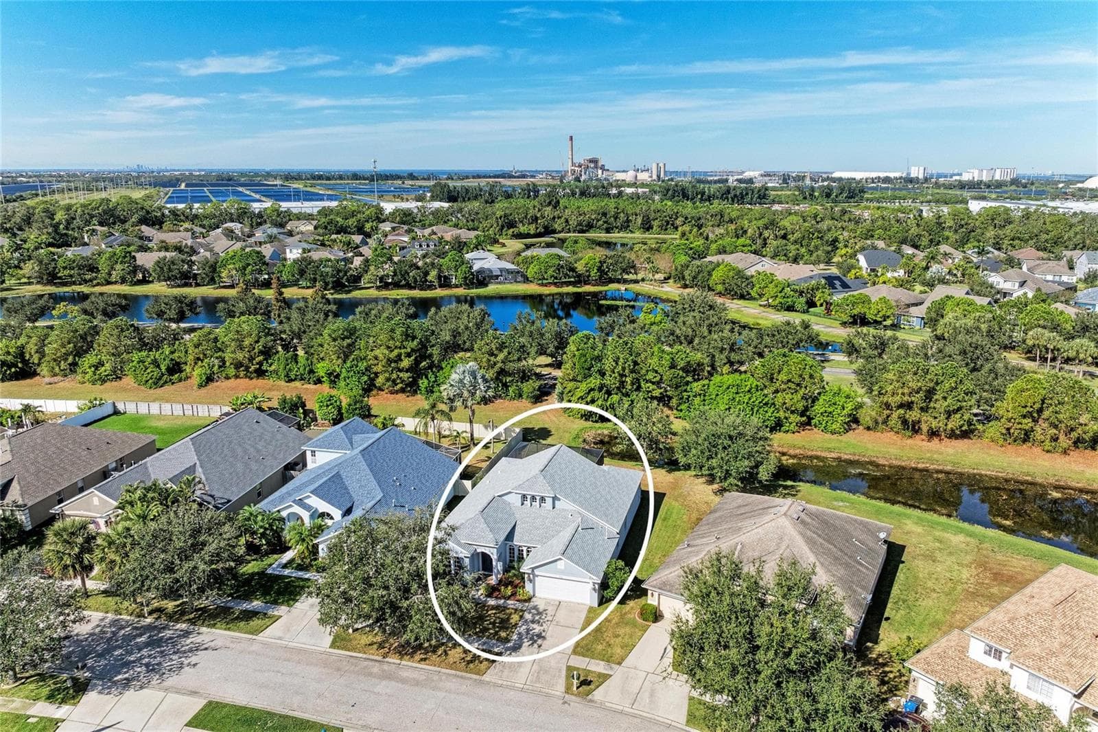 Single Family Residence at 7114 CROMWELL PARK LN, APOLLO BEACH, photo 2 of 56
