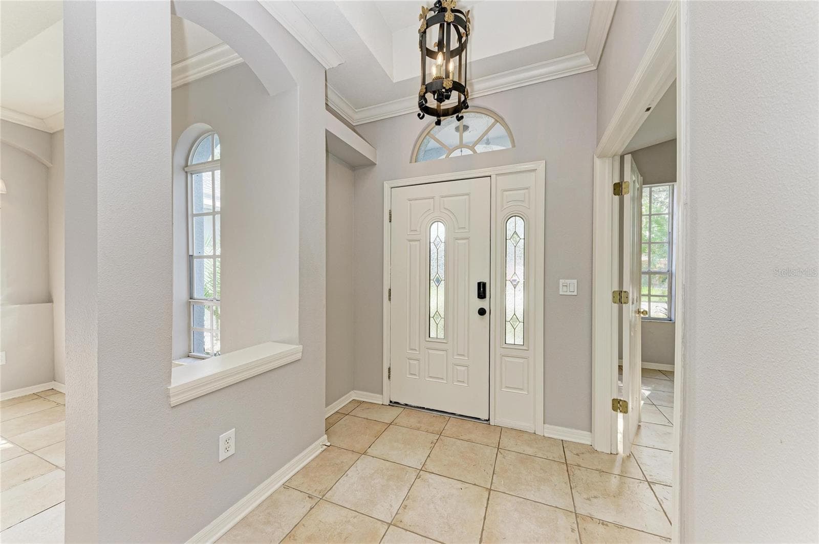 Single Family Residence at 7114 CROMWELL PARK LN, APOLLO BEACH, photo 10 of 56
