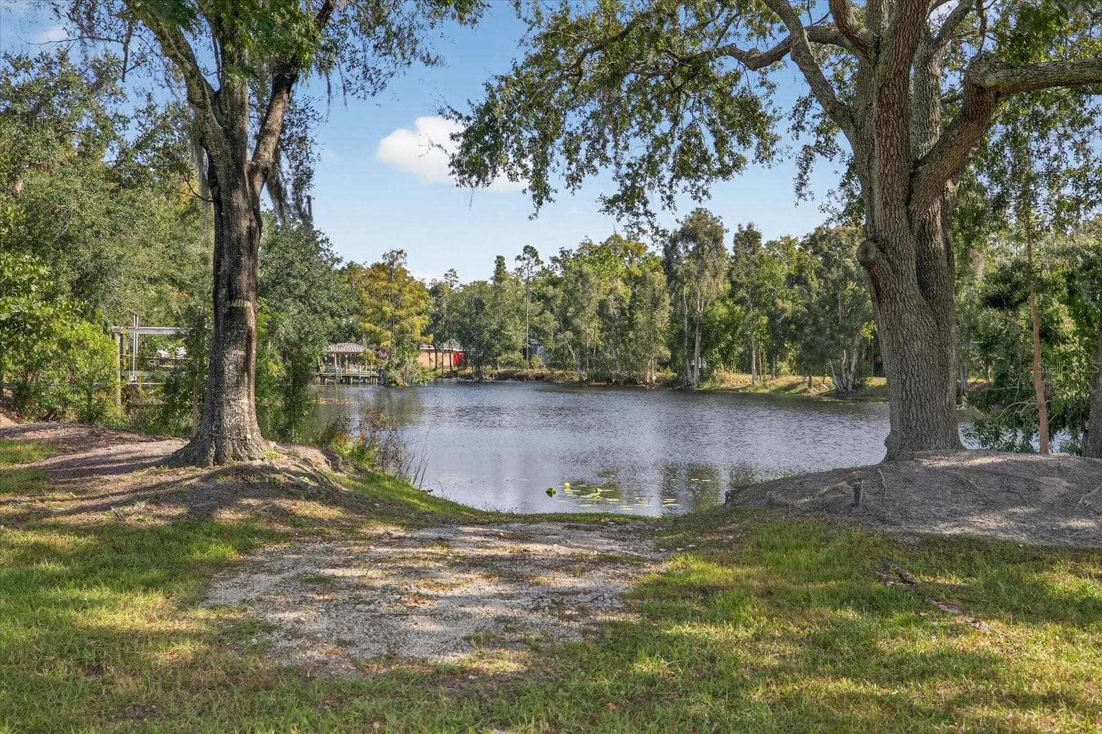 3926 COVE LAKE PL