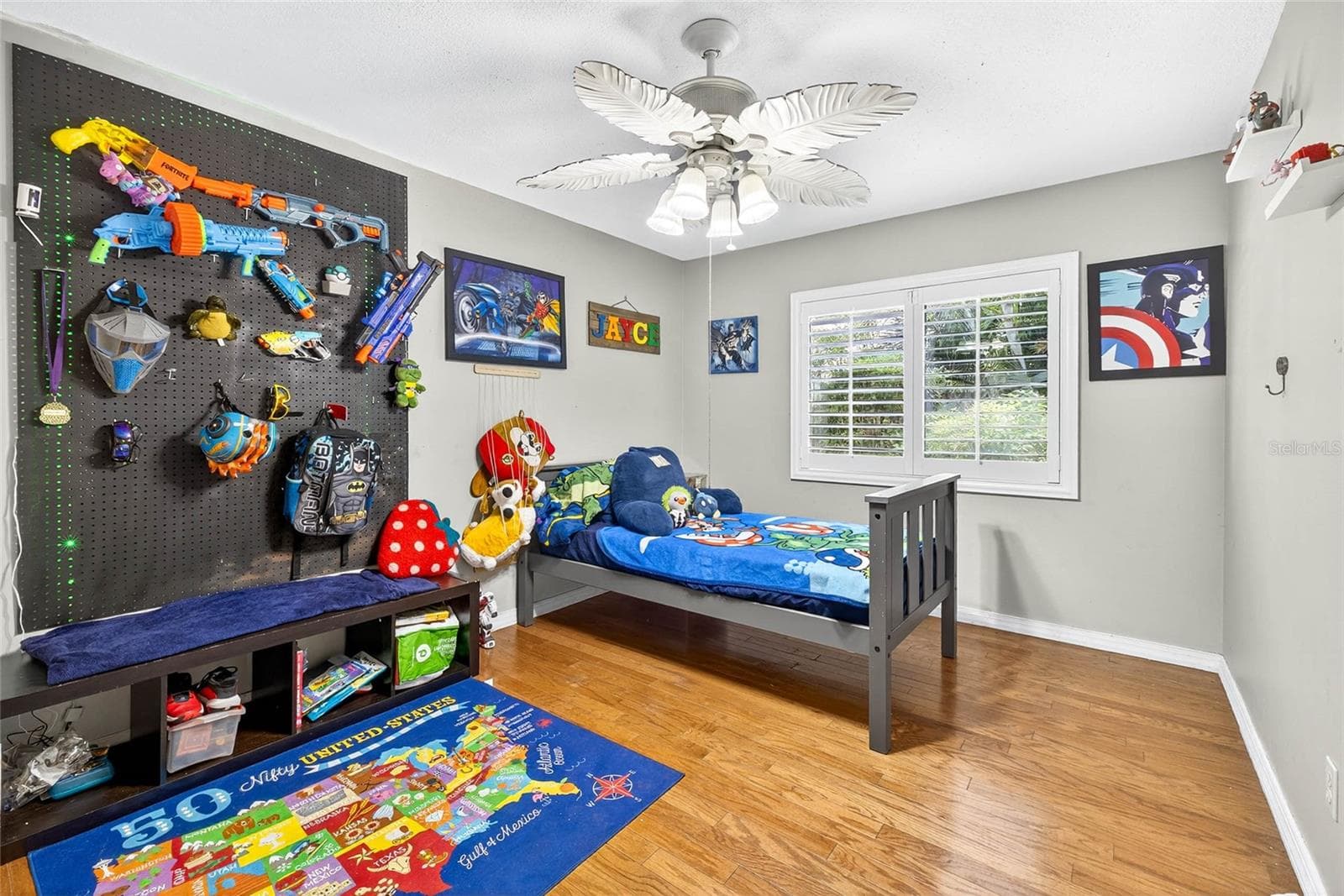 Bedroom 3 with ceiling fan - 2835 HAMMOCK DR, PLANT CITY