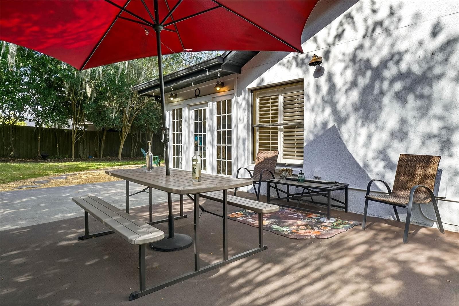 Patio - 2835 HAMMOCK DR, PLANT CITY