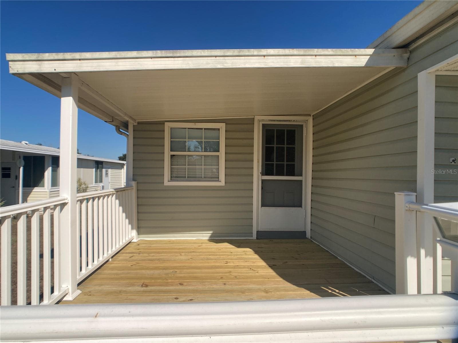 Manufactured Home at 1710 7TH ST SW #44, RUSKIN, photo 3 of 56