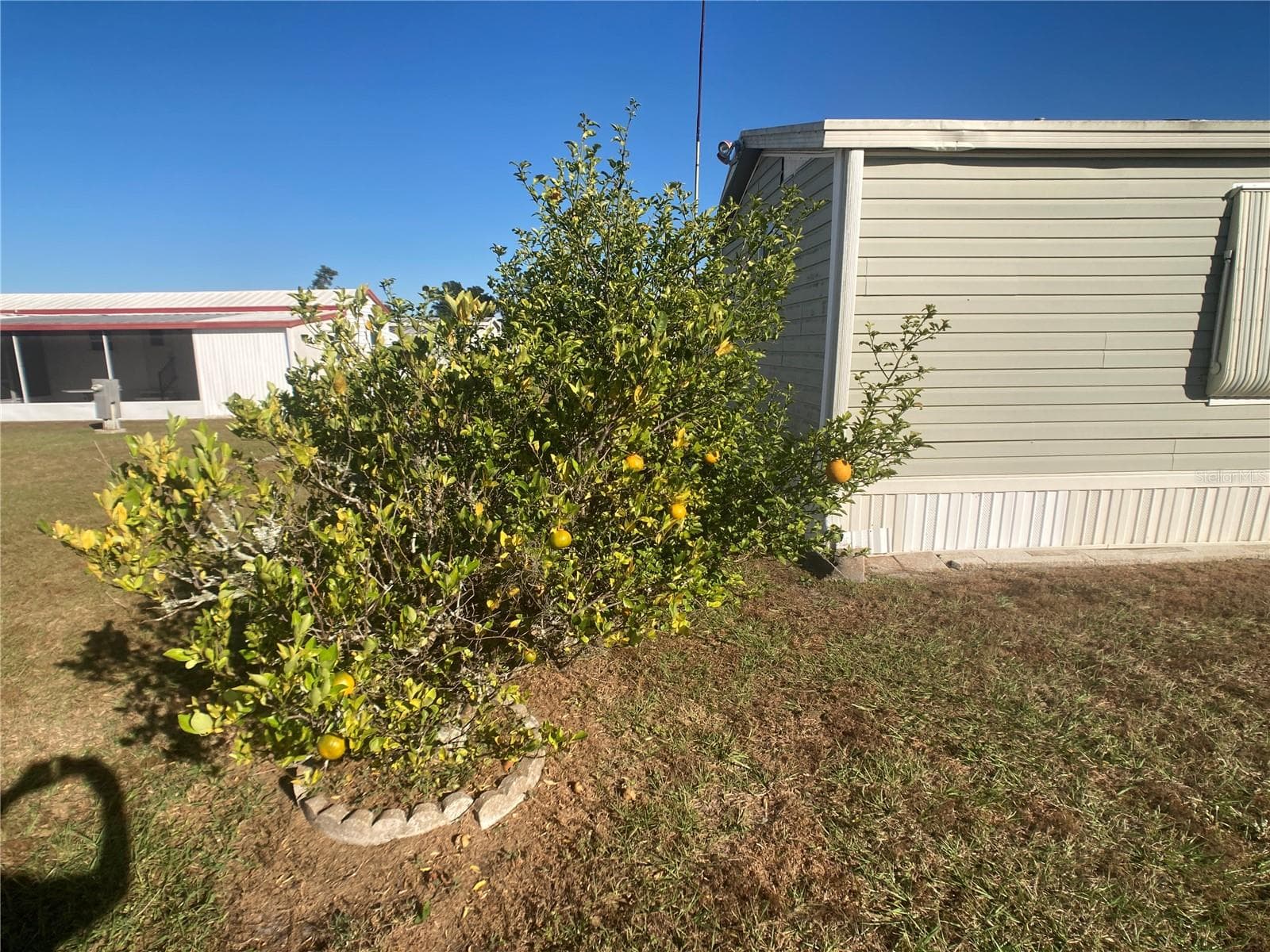 Manufactured Home at 1710 7TH ST SW #44, RUSKIN, photo 54 of 56