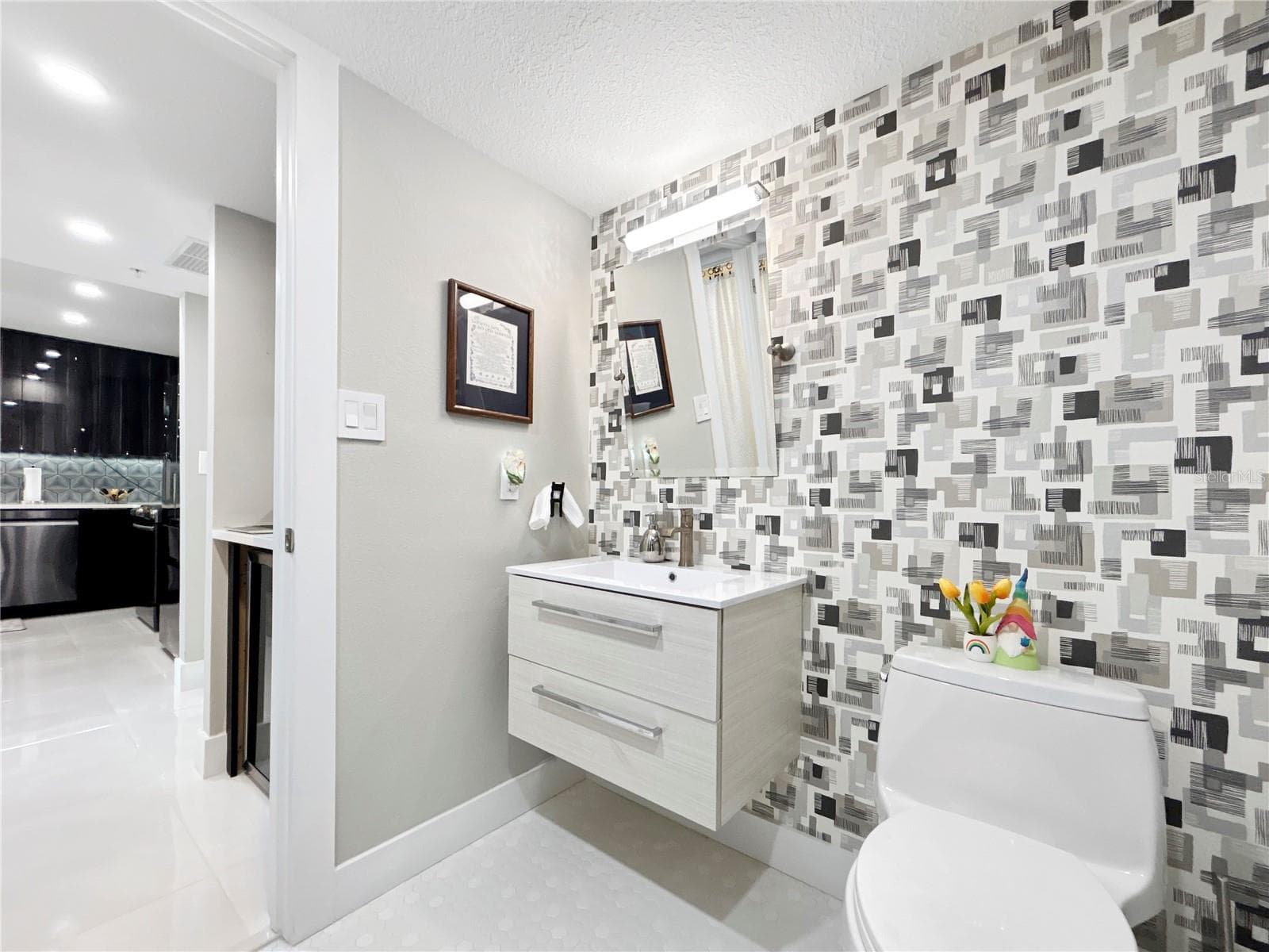 Condominium at 101 S GULFSTREAM AVE #9C, SARASOTA, photo 18 of 26