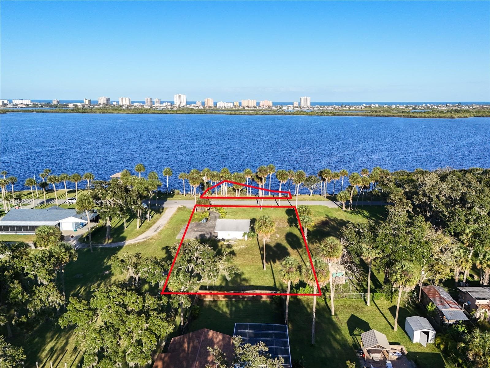 Close to 1/2 acre waterfront lot - 5040 RIVERSIDE DR, PORT ORANGE
