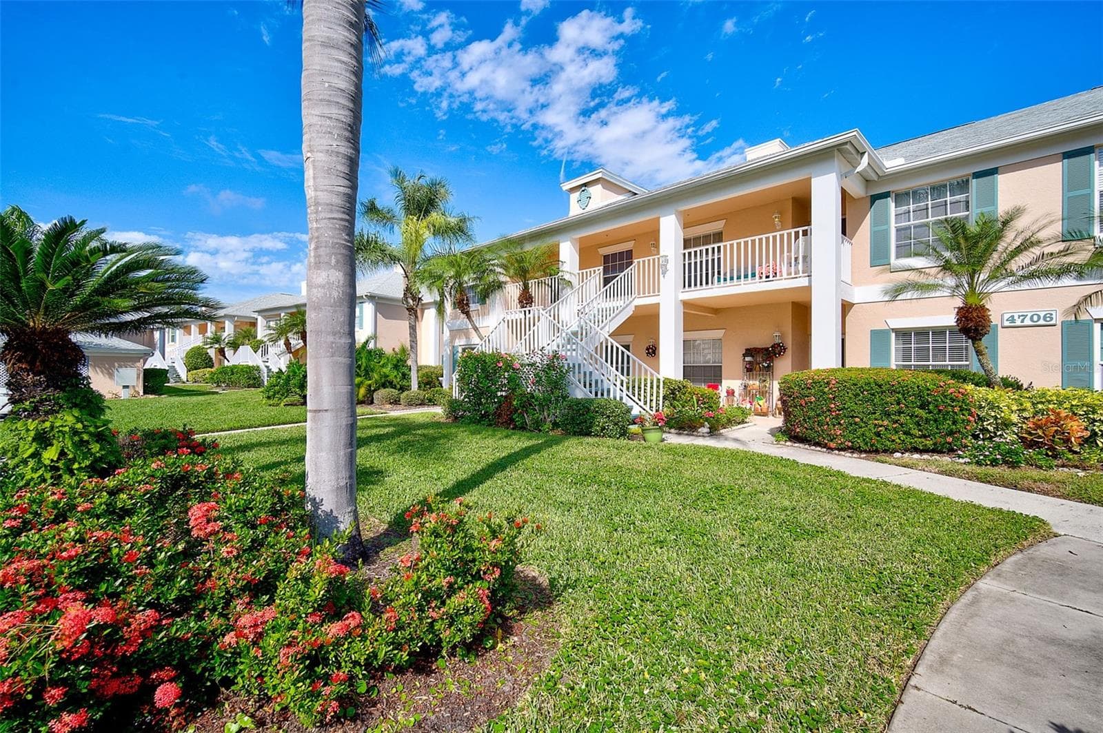 Condominium at 4706 SAND TRAP STREET CIR E #202, BRADENTON, photo 3 of 33