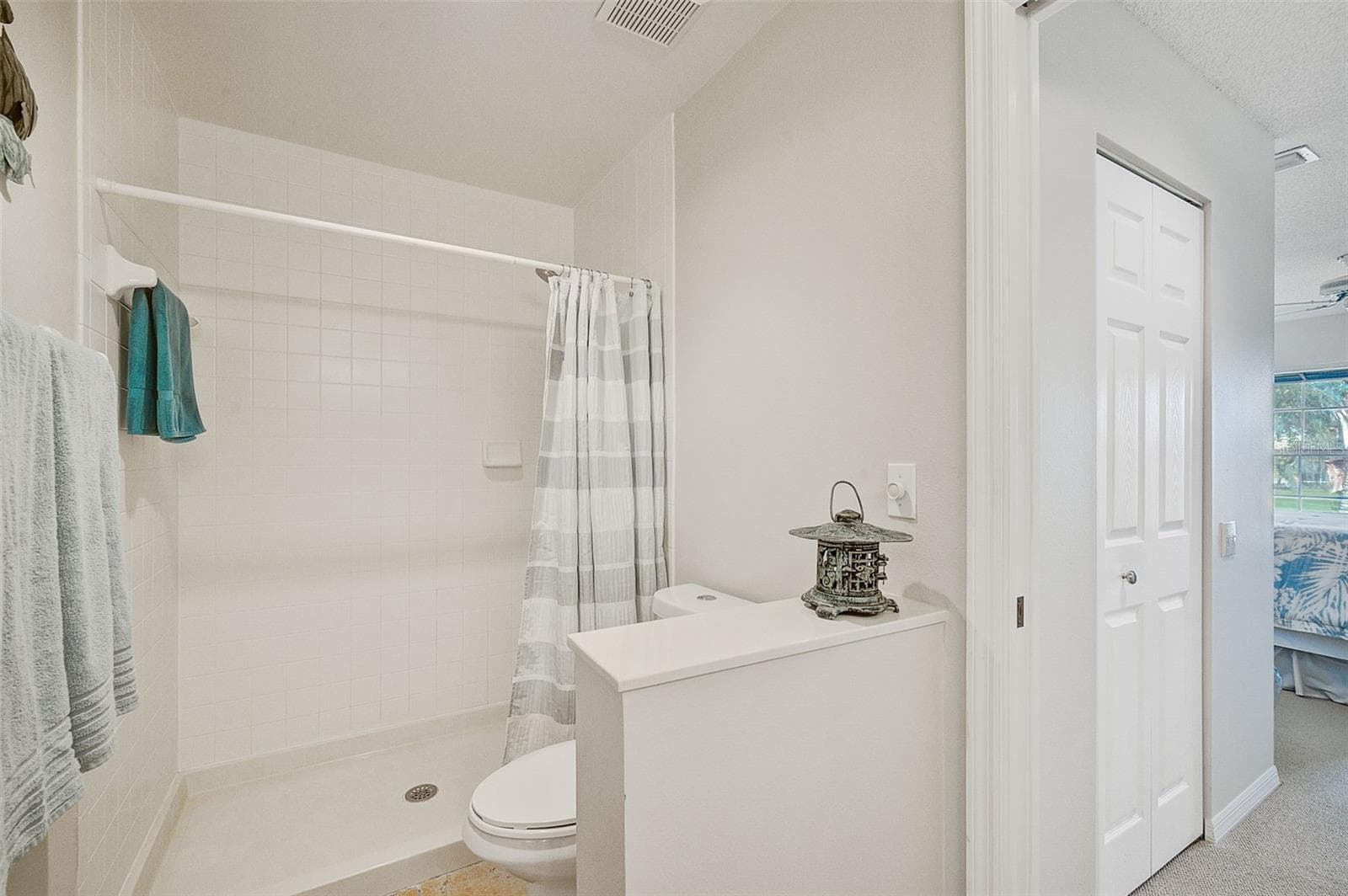 Condominium at 4706 SAND TRAP STREET CIR E #202, BRADENTON, photo 20 of 33