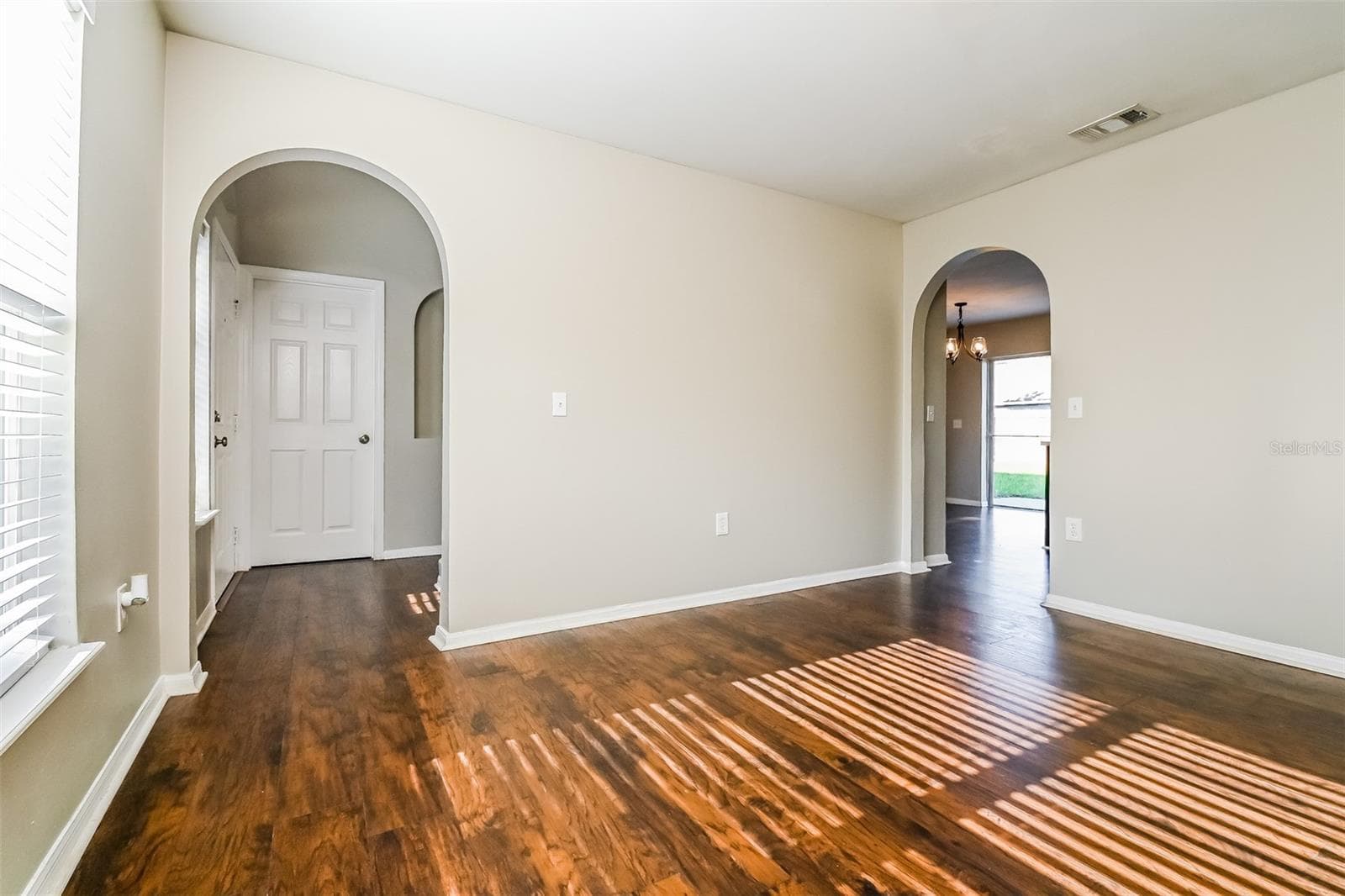 Single Family Residence at 10405 FLY FISHING ST, RIVERVIEW, photo 3 of 15