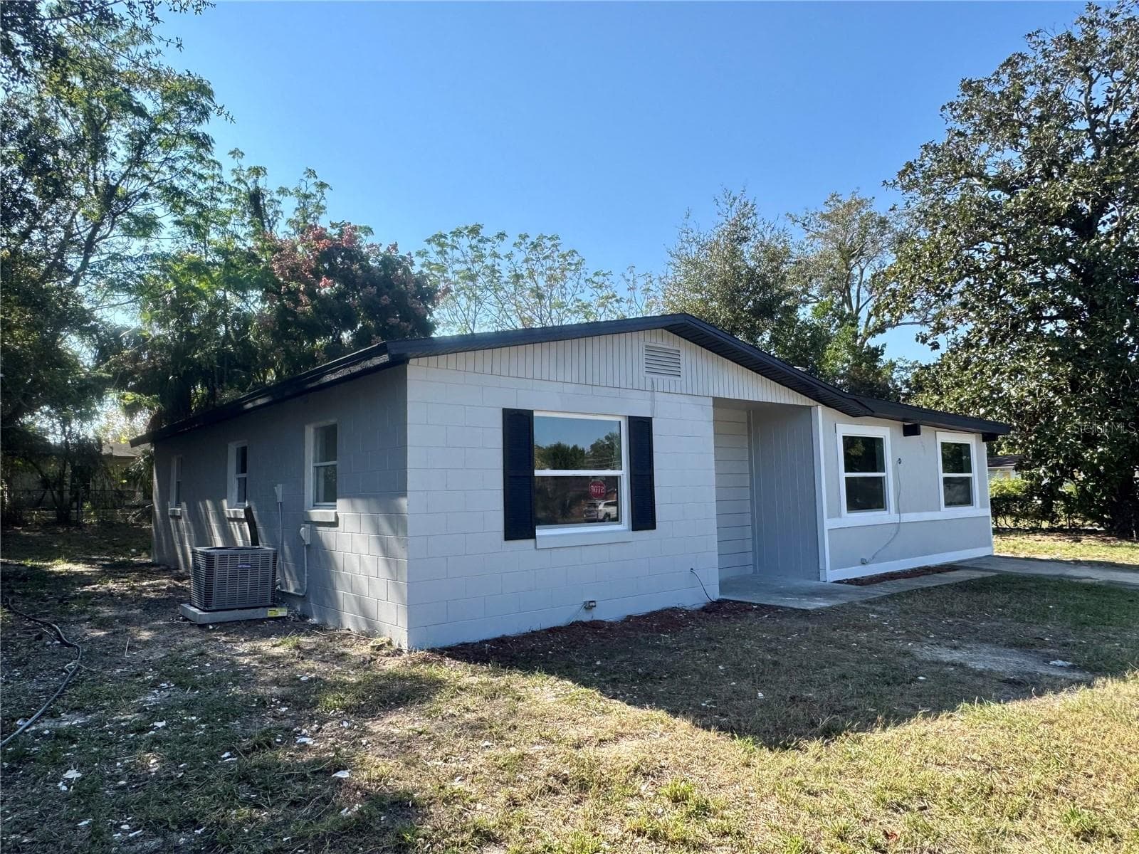 Single Family Residence at 7224 VALIANT CT, ORLANDO, photo 3 of 30