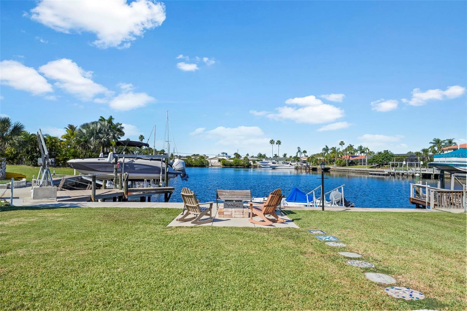 Single Family Residence at 3711 FLORAMAR TER, NEW PORT RICHEY, photo 8 of 83