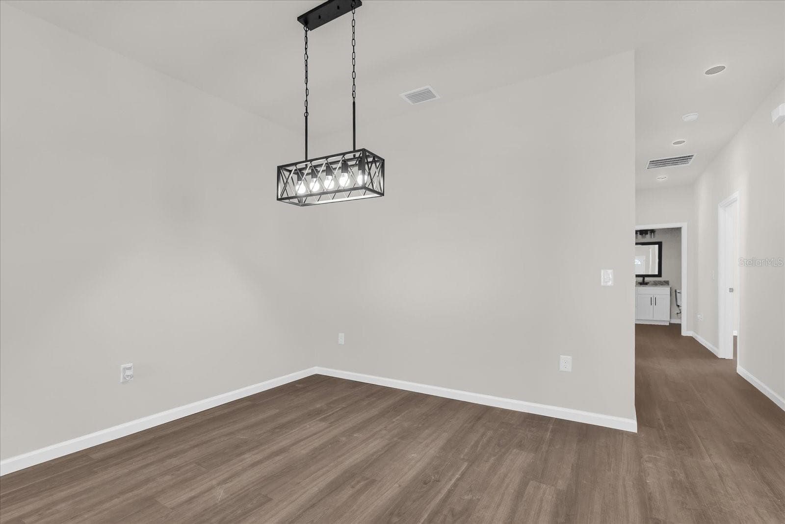 Single Family Residence at 1807 PEACH AVE, SANFORD, photo 7 of 27