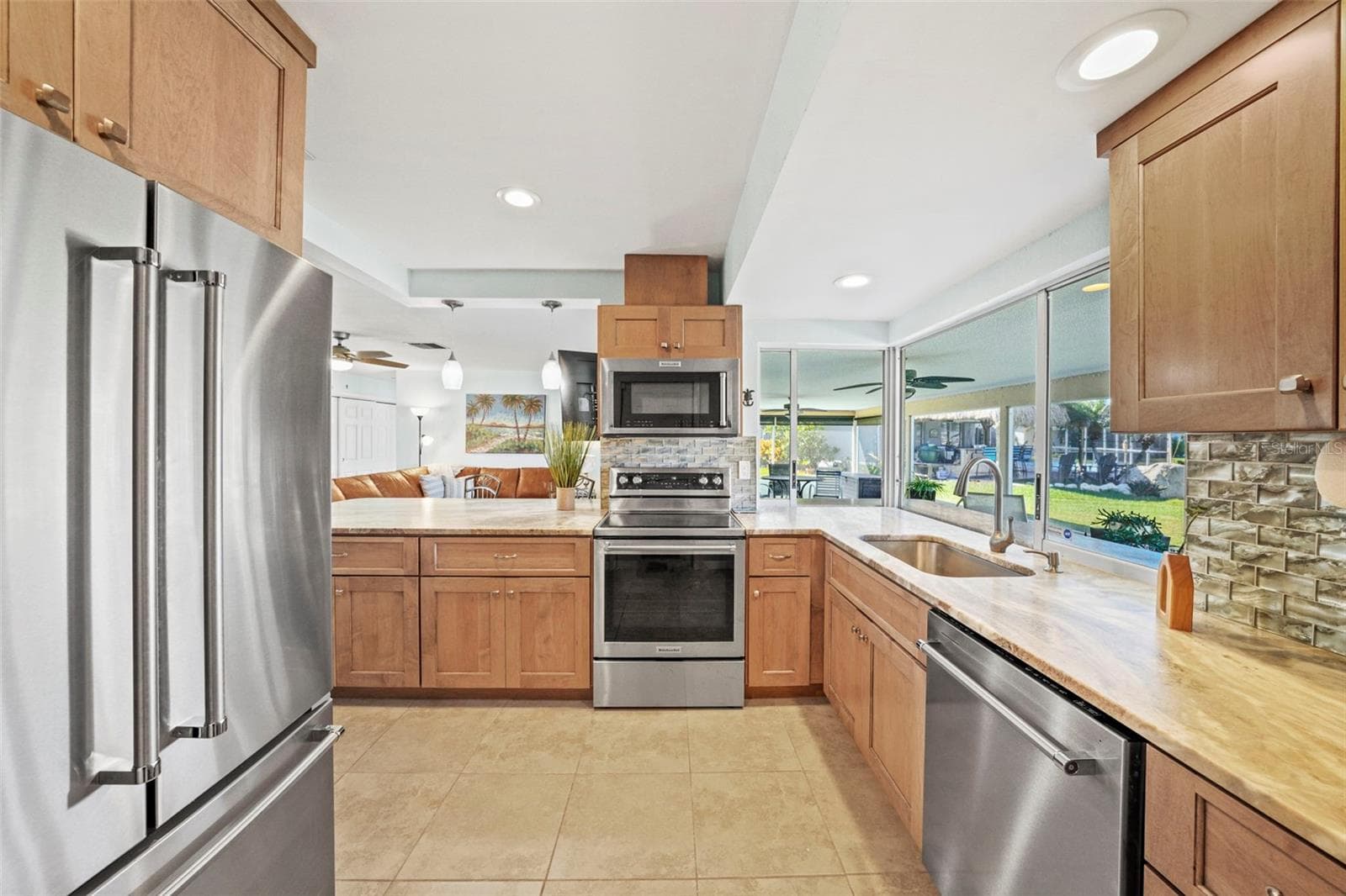Single Family Residence at 3711 FLORAMAR TER, NEW PORT RICHEY, photo 6 of 83