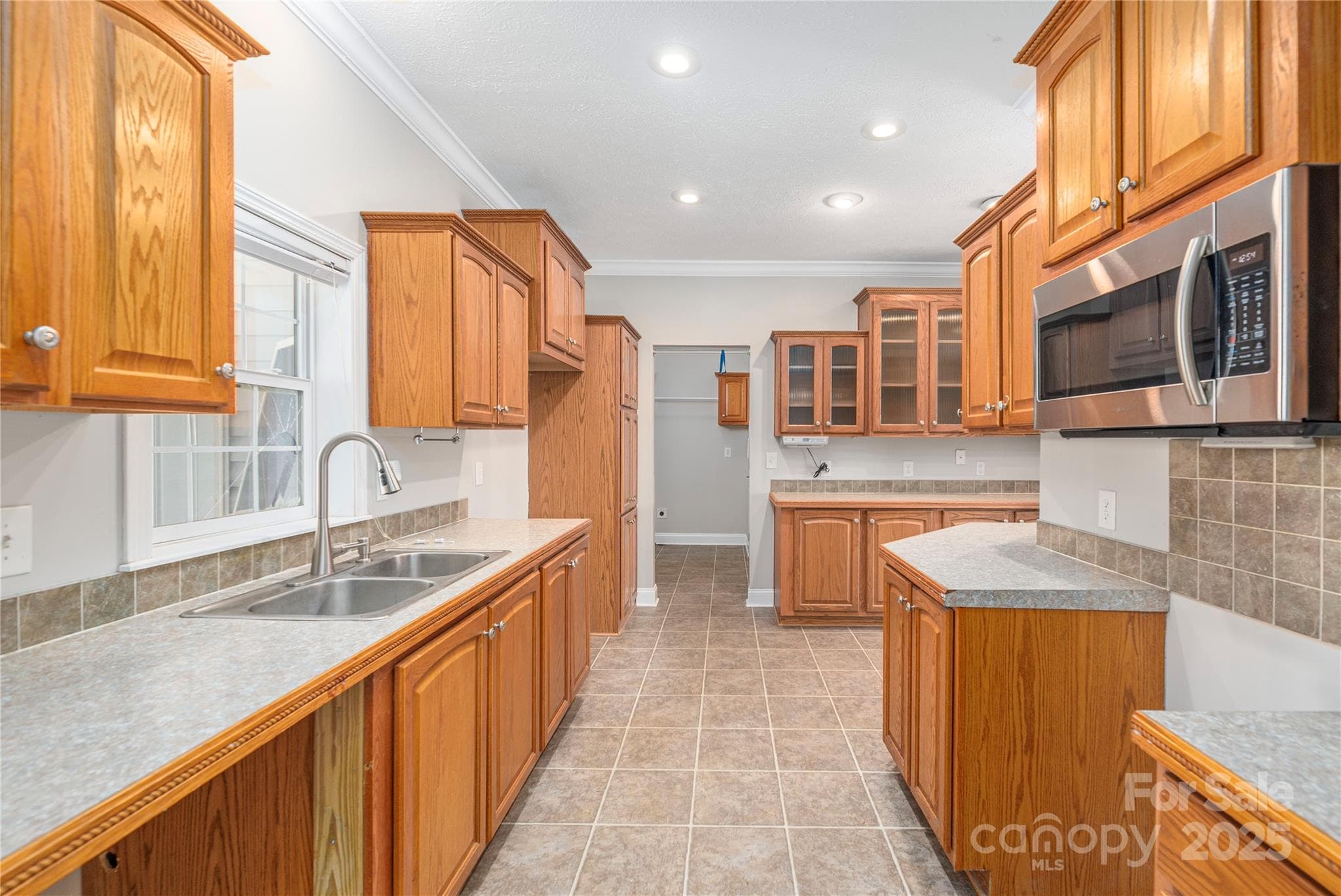 Single Family Residence at Brevard, photo 8 of 38
