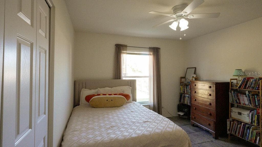 Single Family Residence at 3357 N CHAMBERLAIN BLVD, NORTH PORT, photo 23 of 43