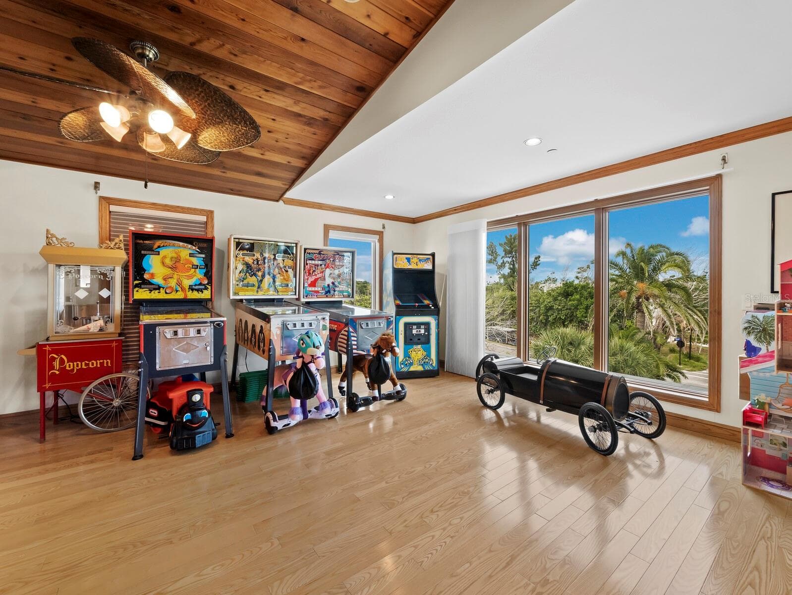 Single Family Residence at 6685 GULF OF MEXICO DR, LONGBOAT KEY, photo 65 of 84